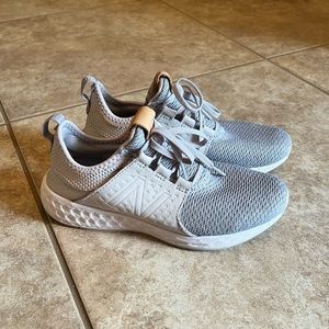 New Balance knit sneakers